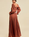 Pleated Skirt With Buttons And Pockets
