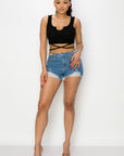 Side Chain Detailed Denim Shorts